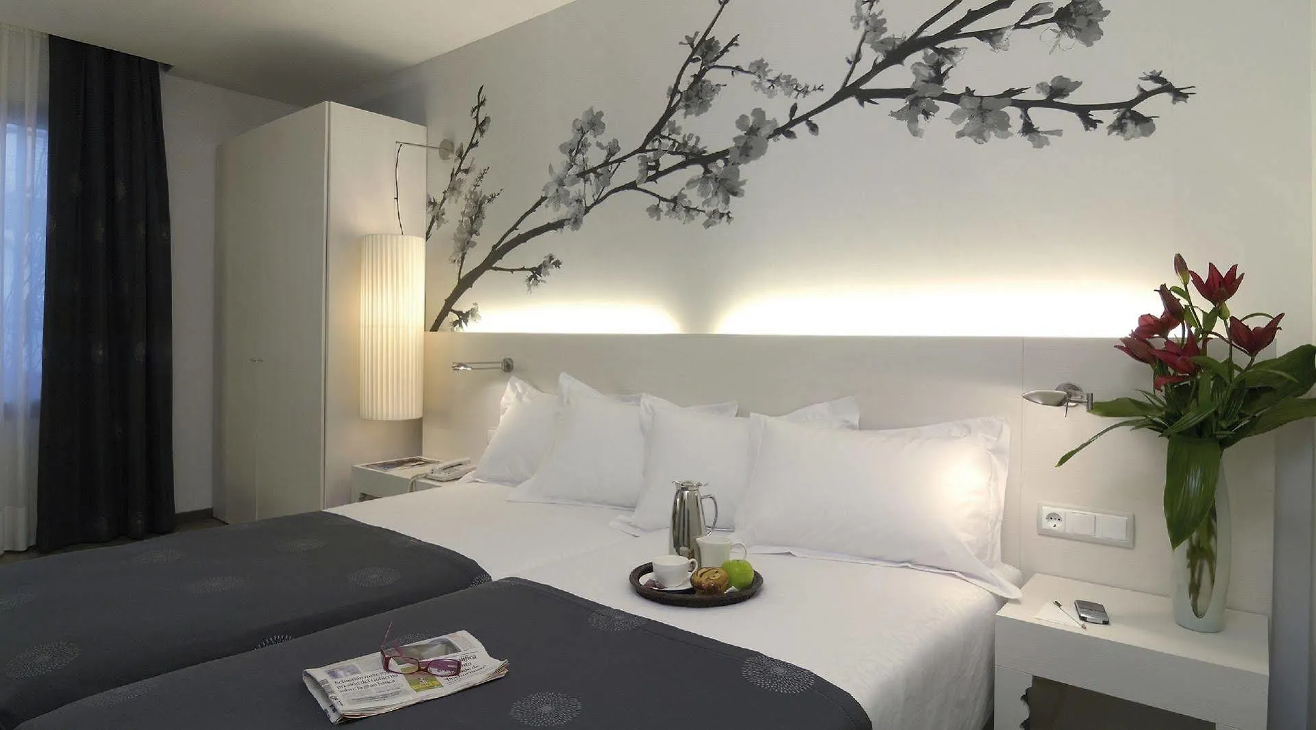 Hotel Catalonia La Boqueria Barcelona 4*,